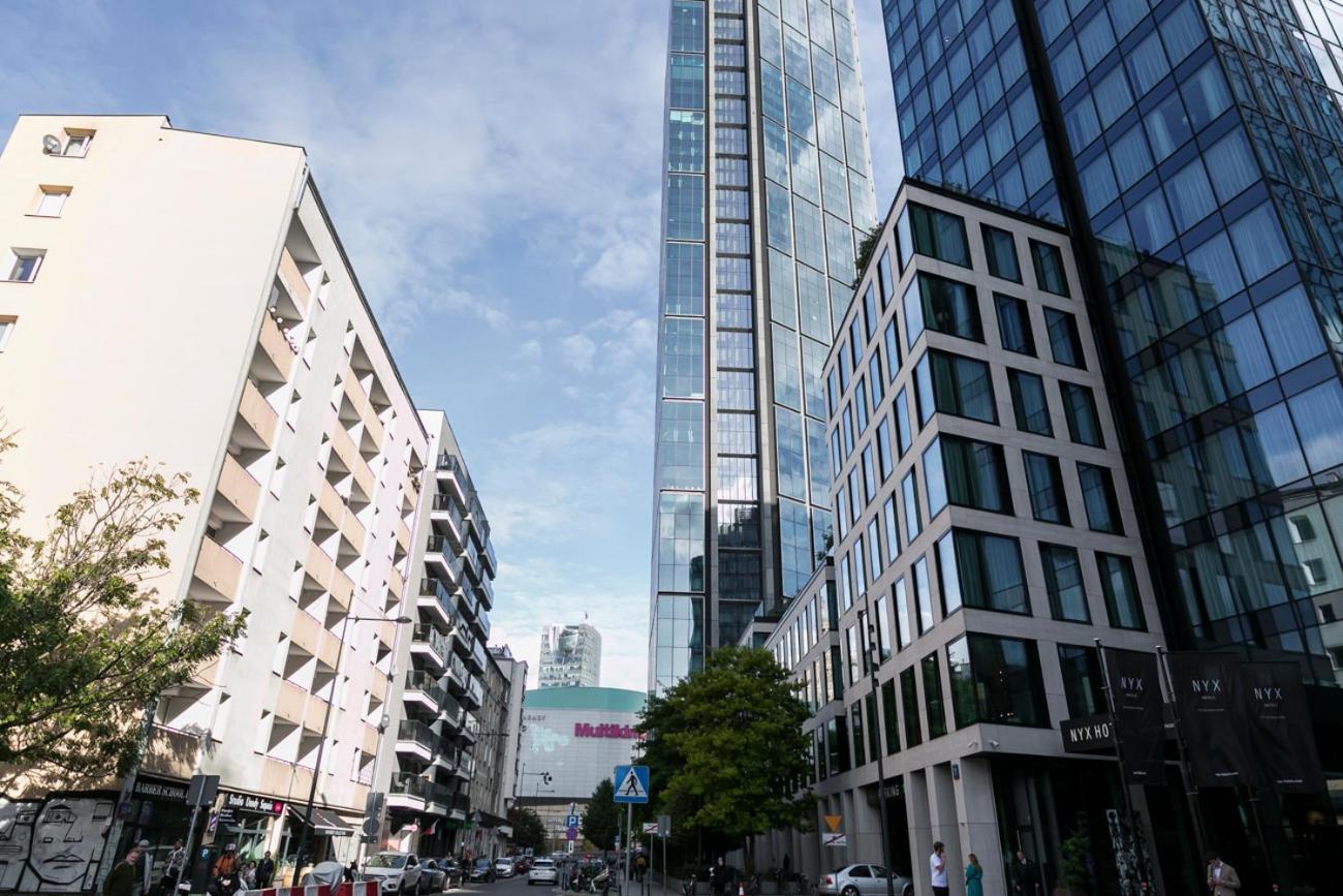 Apartamento Chmielna 106 - Free Parking - Duzy Balkon Varsovia Exterior foto