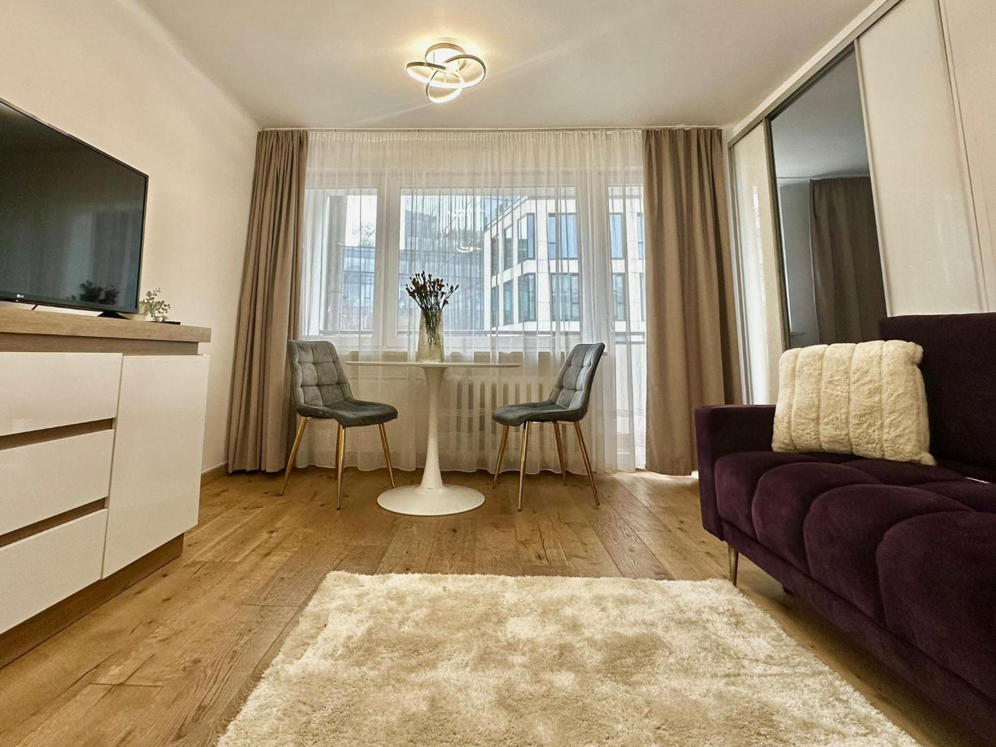 Apartamento Chmielna 106 - Free Parking - Duzy Balkon Varsovia Exterior foto